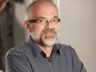 ADNAN ÖZTÜRK